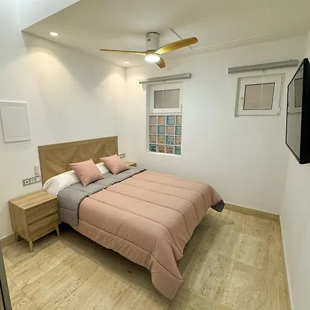 Centrico Cerca De Torres De Serrano Y Viveros Апартаменты *